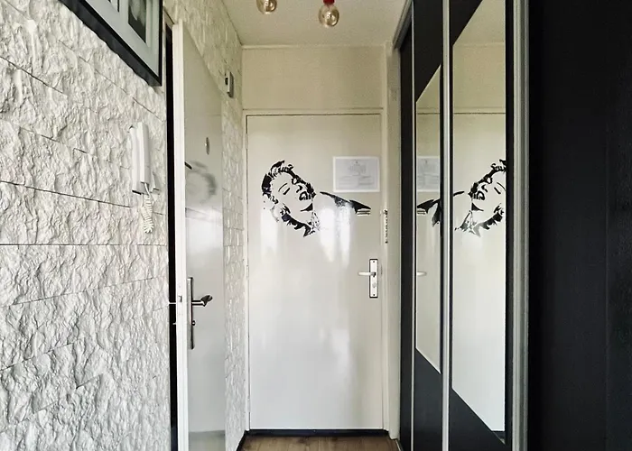 Eindhovenapart * Eindhoven